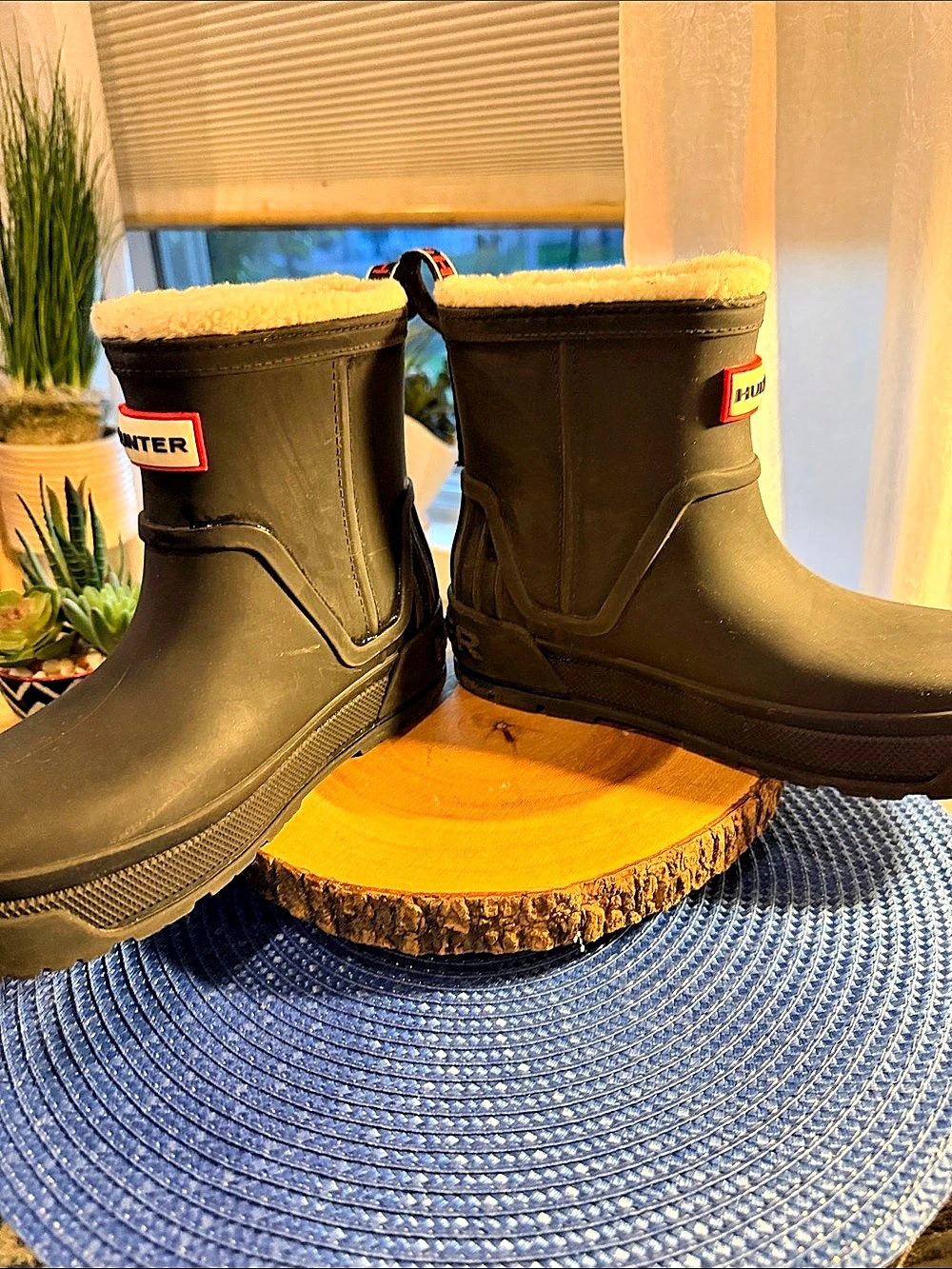 Hunter Gracey Insulated Waterproof Boots Black Big Kid Size 3